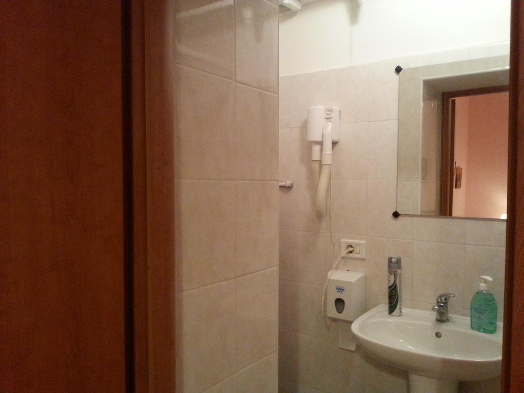 Hard Rock Rooms Roma Quarto foto